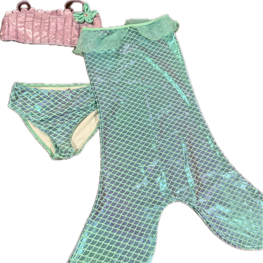 Disney 3 Piece Ariel Mermaid Swim Set. Size 9/10